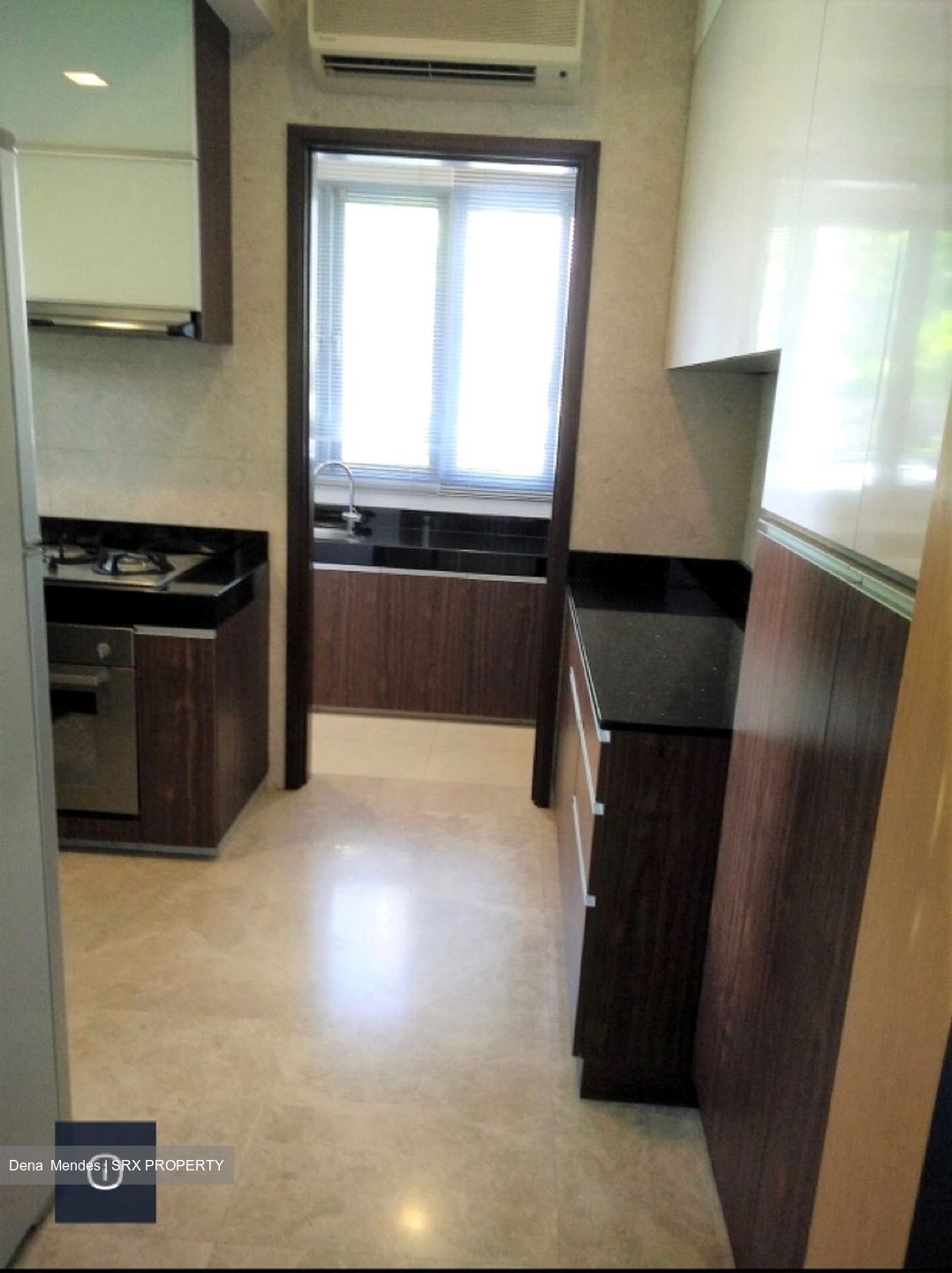 Meyer Road (D15), Terrace #581363971